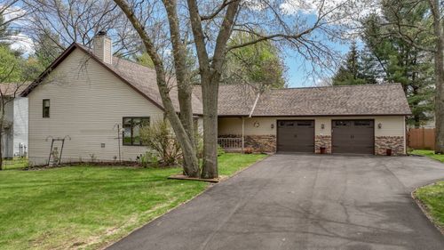 645 Farr Court, Eau Claire, WI, 54701 | Card Image
