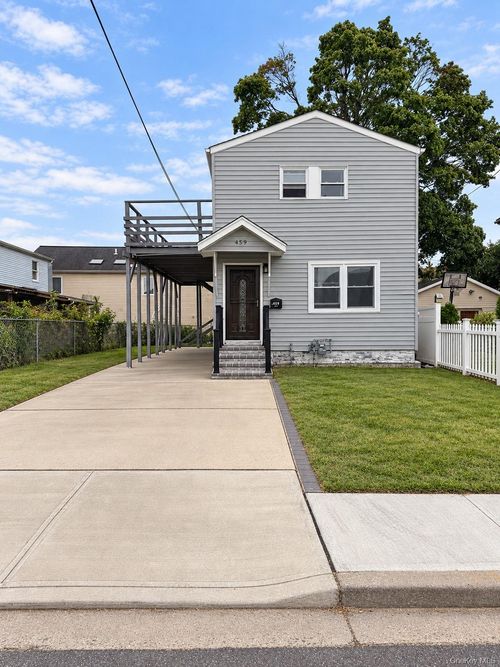 459 Roquette Ave, Floral Park, NY, 11001-3541 | Card Image