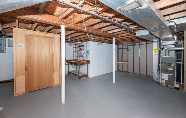 20 Cedardale Rd, House other with 2 bedrooms, 2 bathrooms and 1 parking in Lynn MA | Image 24