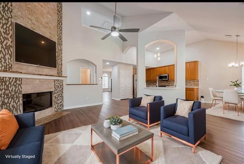 18314 Madisons Crossing Ln, Tomball, TX, 77375-7620 | Card Image