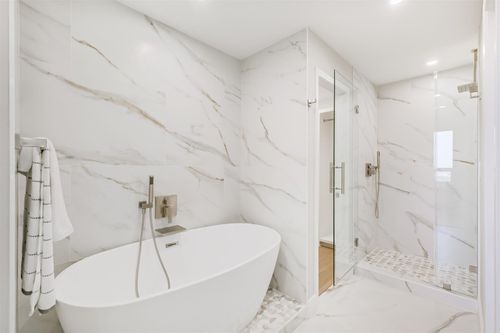 unit-363-5100 San Felipe St, Houston, TX, 77056-3542 | Card Image