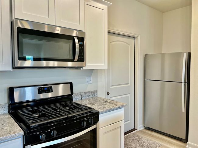 1233 Parker Dr, Townhouse with 4 bedrooms, 3 bathrooms and null parking in Princeton TX | Image 13