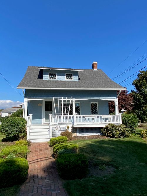 22 Beach Rd, Groton, CT, 06340-8904 | Card Image