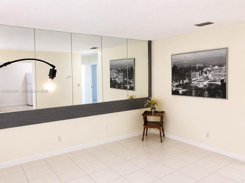 1-3-274 Sw 9th St, Dania Beach, FL, 33004 | Card Image