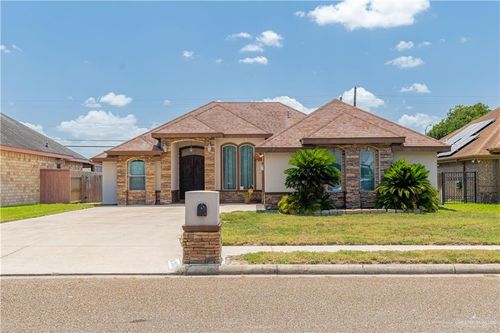 202 S Retama Ln, Weslaco, TX, 78596-5387 | Card Image