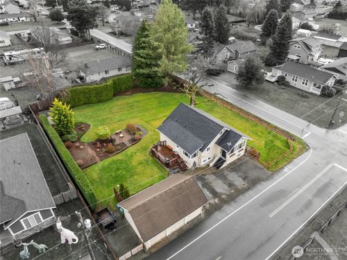 43128 260th Ave Se, Enumclaw, WA, 98022-5023 | Card Image