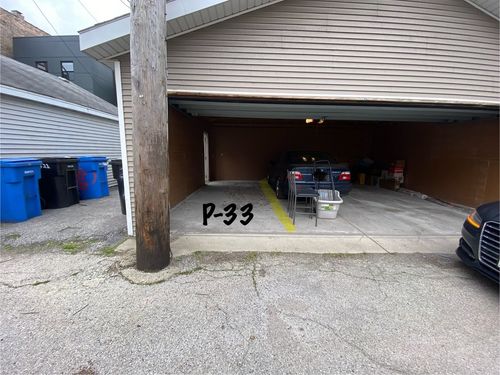 p-33-2720 W Cortland St, CHICAGO, IL, 60647-5181 | Card Image