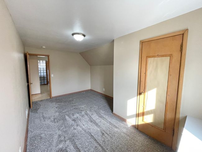 421 W Van Dusen St, House other with 5 bedrooms, 2 bathrooms and null parking in Springfield MN | Image 37