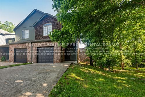 758 W Breeze Cv, Fayetteville, AR, 72703-1768 | Card Image