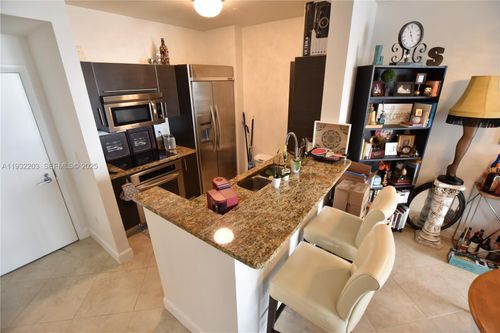 apt-1216-550 Okeechobee Blvd, West Palm Beach, FL, 33401-6339 | Card Image