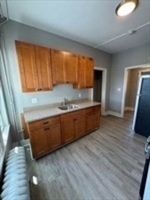 3-852 Washington St, Norwood, MA, 02062-3432 | Card Image