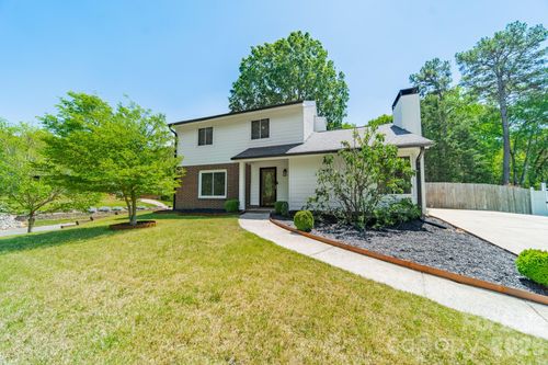 801 Sonata Pl, Charlotte, NC, 28211-5623 | Card Image