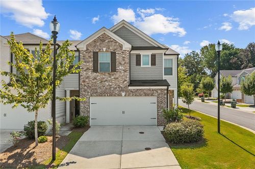1121 Arrowlake Rd, Marietta, GA, 30064-6501 | Card Image