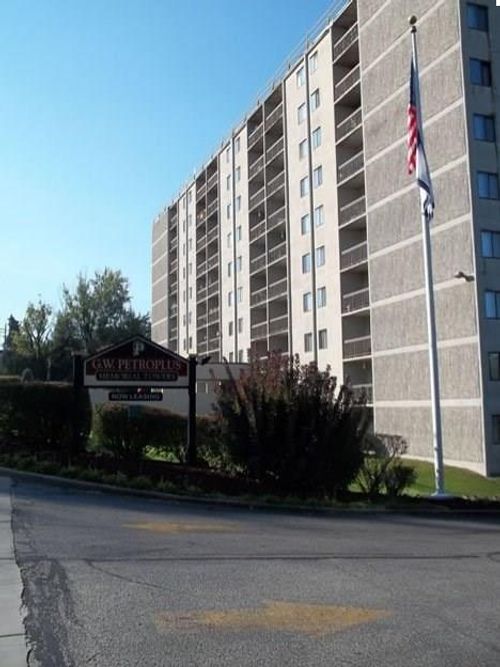 1414 National Rd, Wheeling, WV, 26003-5637 | Card Image