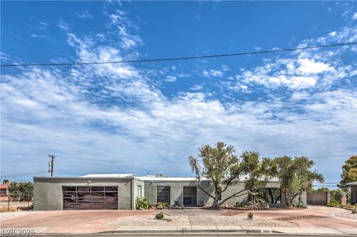 1926 Papago Ln, Las Vegas, NV, 89169-3351 | Card Image