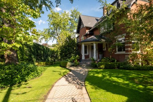 43 Maple Ave, Toronto, ON, M4W2T9 | Card Image