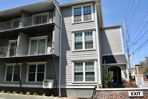 apt-1a-259 E Bay St, Charleston, SC, 29401-2613 | Card Image