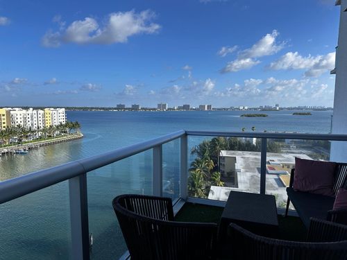 1007-7930 East Dr, North Bay Village, FL, 33141 | Card Image