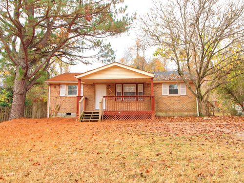 402 Britton Springs Rd, Clarksville, TN, 37042-3108 | Card Image
