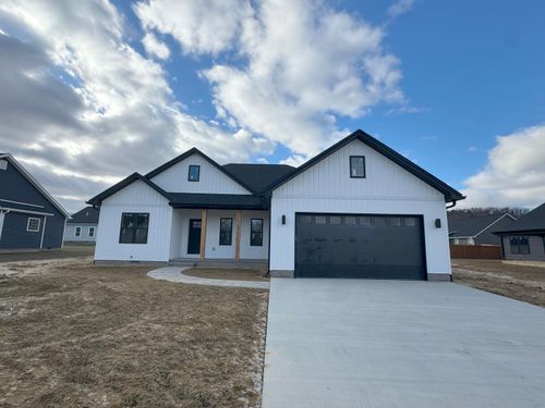 135 Knob View Trce, Junction City, KY, 40440-8301 | Card Image