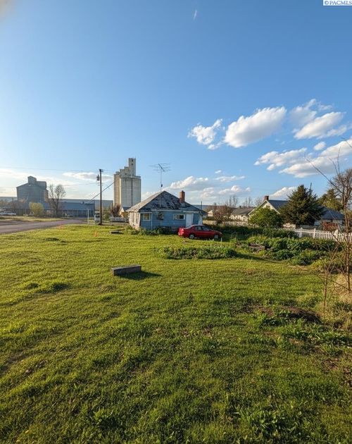 511 S Crystal, Lacrosse, WA, 99143-3320 | Card Image