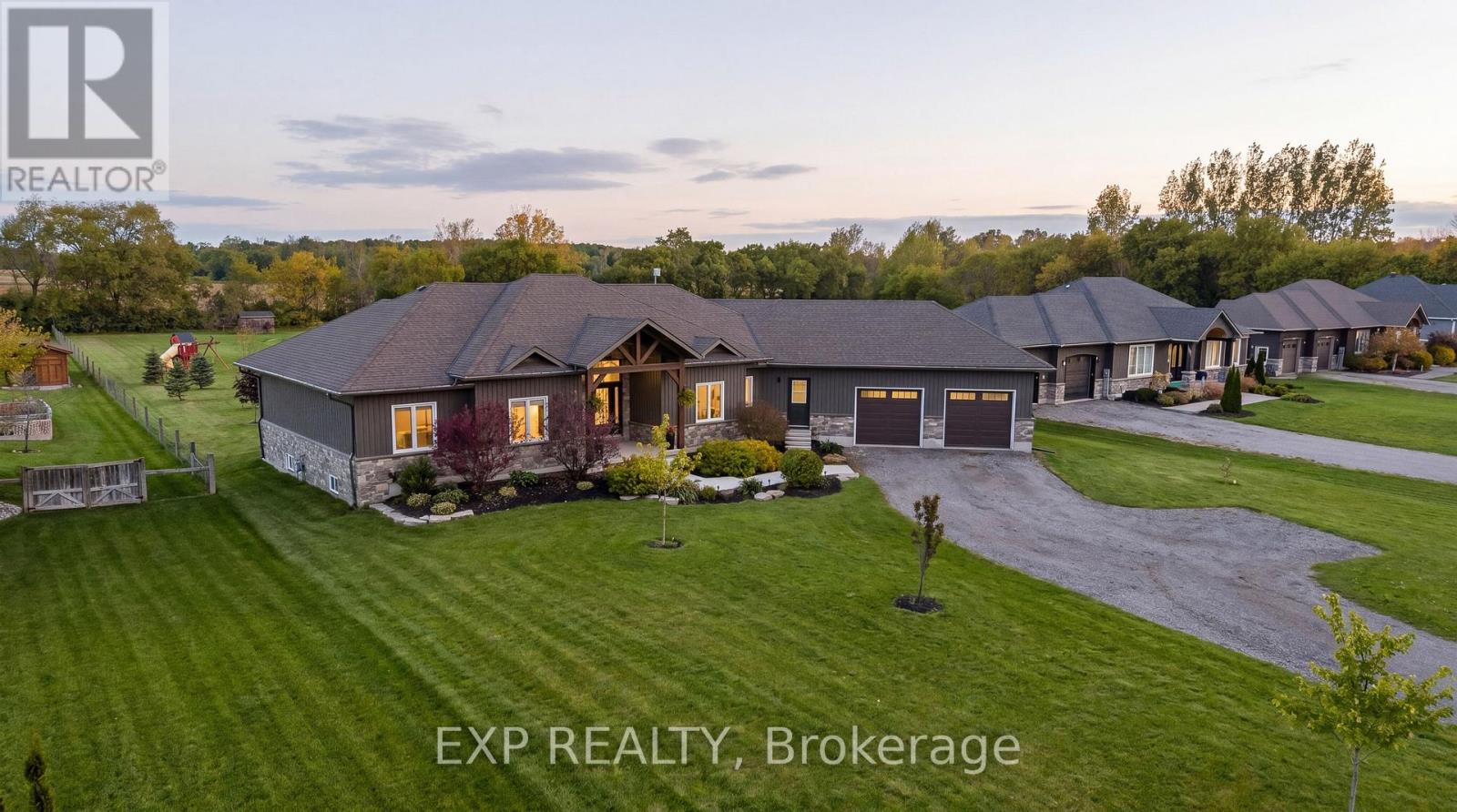Residential in Brant (Oakland) 3