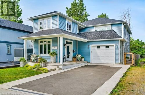 962 Beach Boulevard, Hamilton, ON, L8H6Z4 | Card Image