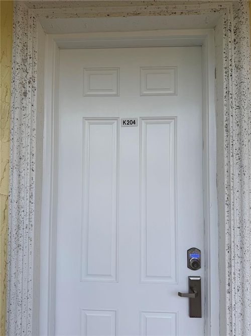 205-21032 Picasso Ct, LAND O LAKES, FL, 34637-7866 | Card Image