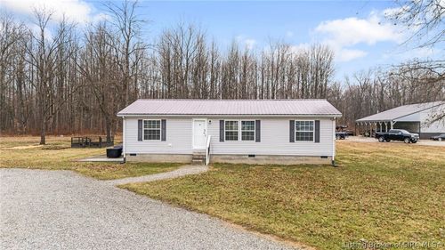 3716 N Christie Rd, Austin, IN, 47102-8811 | Card Image