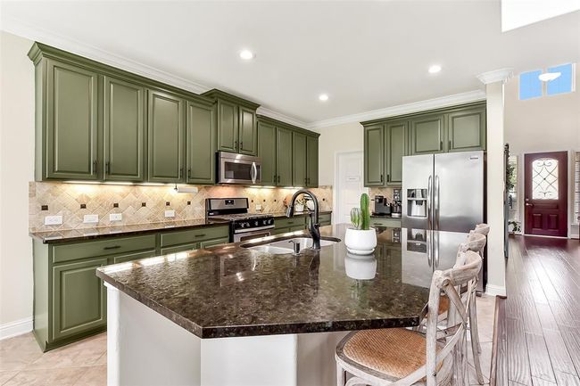 2610 Cedar Path Ln, House other with 4 bedrooms, 3 bathrooms and 2 parking in Conroe TX | Image 8
