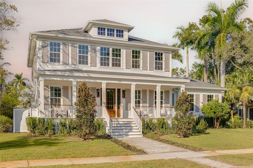 705 17th Ave Ne, St Petersburg, FL, 33704-4809 | Card Image
