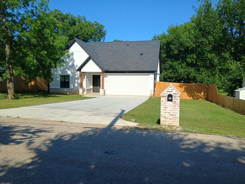 528 Pettit Dr, Newark, TX, 76071-3818 | Card Image