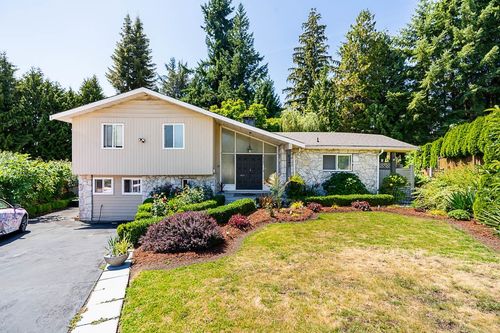 8240 Manson Dr, Burnaby, BC, V5A2C2 | Card Image
