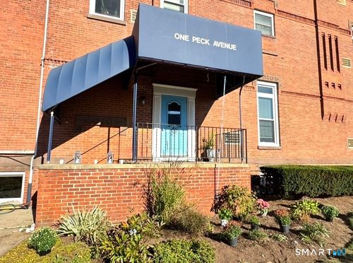 6-1 Peck Ave, West Haven, CT, 06516-6139 | Card Image