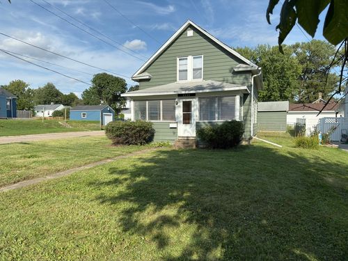 2233 24th St, Rock Island, IL, 61201-4553 | Card Image