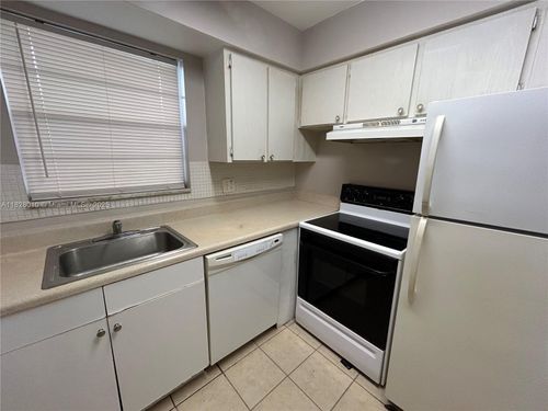 b-18-6505 Winfield Blvd, Margate, FL, 33063-7109 | Card Image
