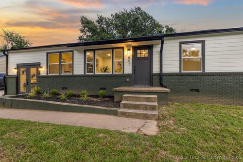 807 Cedar Ave, Sand Springs, OK, 74063-7413 | Card Image