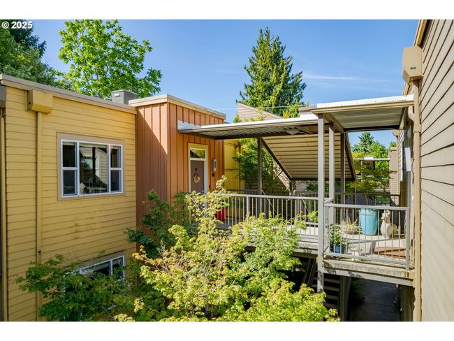 APT-38 - 327 Rustic Pl, Condo with 2 bedrooms, 2 bathrooms and 1 parking in Eugene OR | Image 5