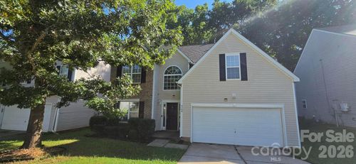 5708 Twin Brook Dr, Charlotte, NC, 28269-1692 | Card Image