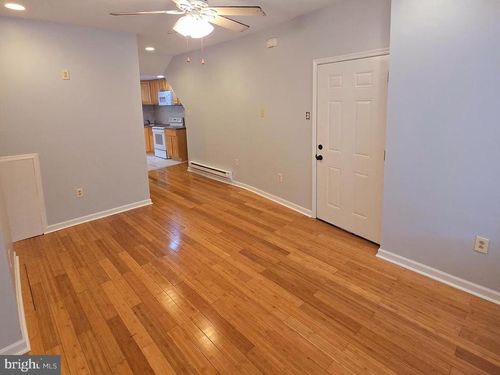 1-6037 Vine St, PHILADELPHIA, PA, 19139-1133 | Card Image