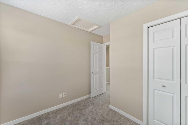 1587 New Brighton Drive Se, Home with 3 bedrooms, 2 bathrooms and 2 parking in Calgary AB | Image 18