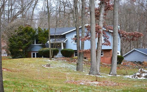 811 County Road 801, Ashland, OH, 44805-9575 | Card Image