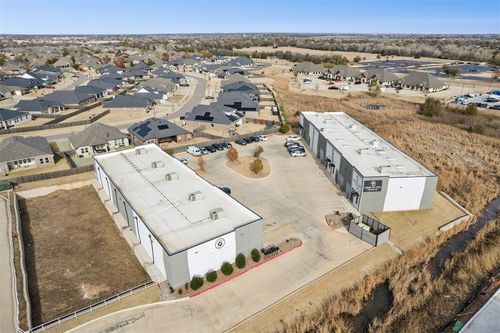 2213 Nw 178th St, Edmond, OK, 73012-4273 | Card Image