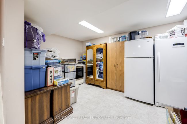 249 Mossbrook Sq, House other with 4 bedrooms, 4 bathrooms and 2 parking in Pickering ON | Image 17