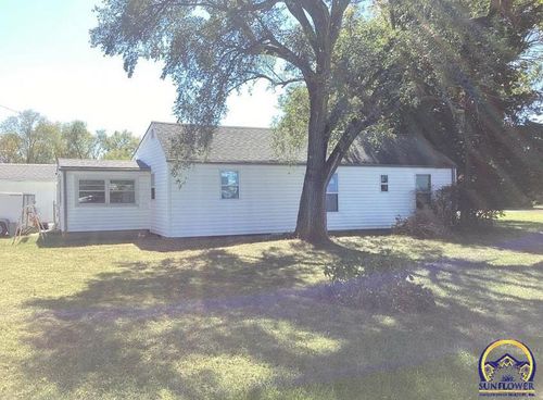 1028 Se 53rd St, Topeka, KS, 66609 | Card Image