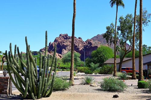 4211 E Stanford Dr, Phoenix, AZ, 85018-1644 | Card Image