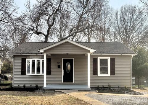 104 Maple St, Clover, SC, 29710-1528 | Card Image