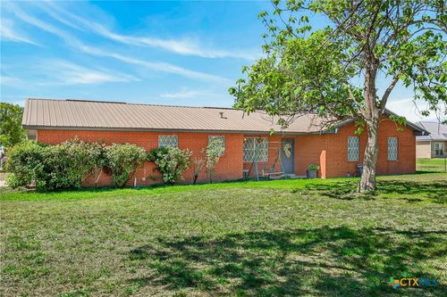 5353 Us Highway 90a E, Gonzales, TX, 78629-2758 | Card Image