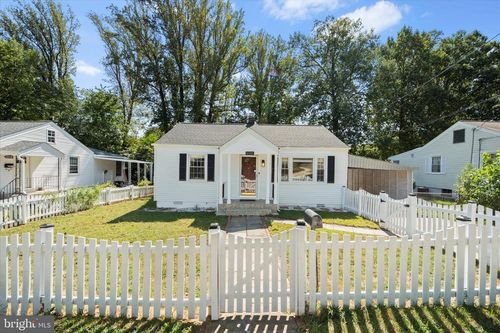 10921 Berry St, FAIRFAX, VA, 22030-5201 | Card Image