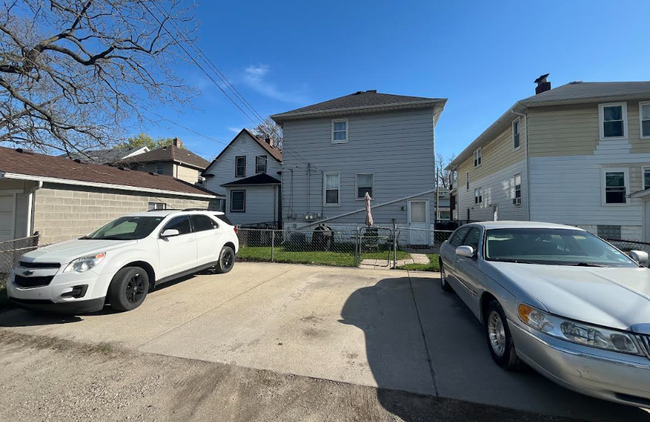 254 Cedar St, Home with 0 bedrooms, 2 bathrooms and null parking in Wyandotte MI | Image 7